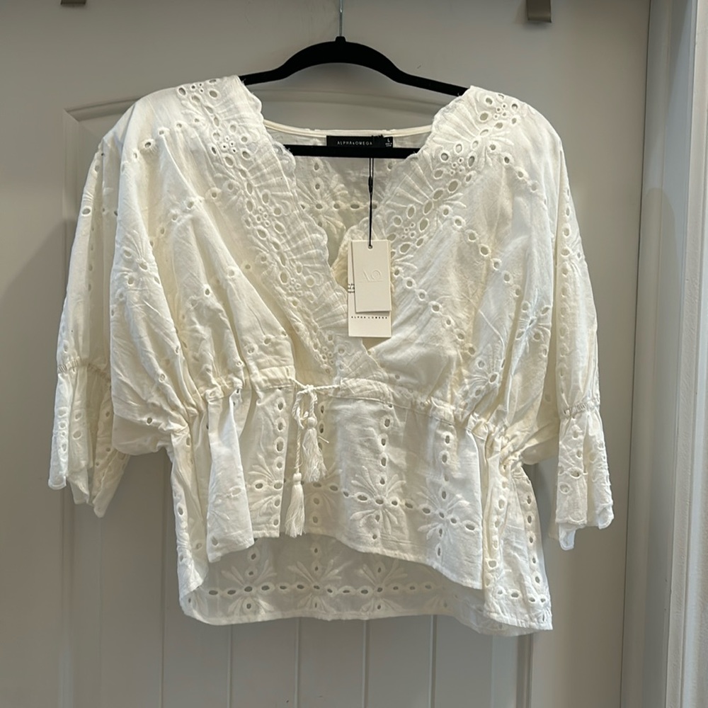 White cotton eyelet top L
